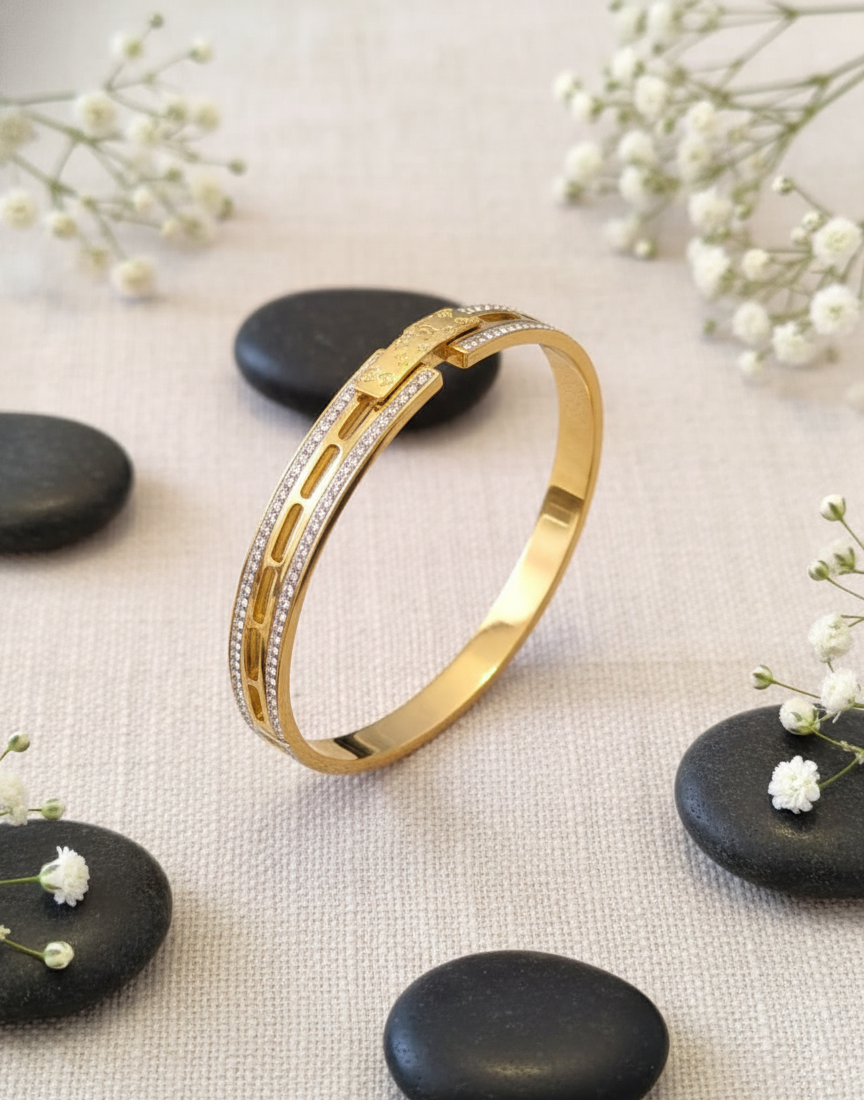 Dazzling Duo-Tone Gold & Crystal Bangle