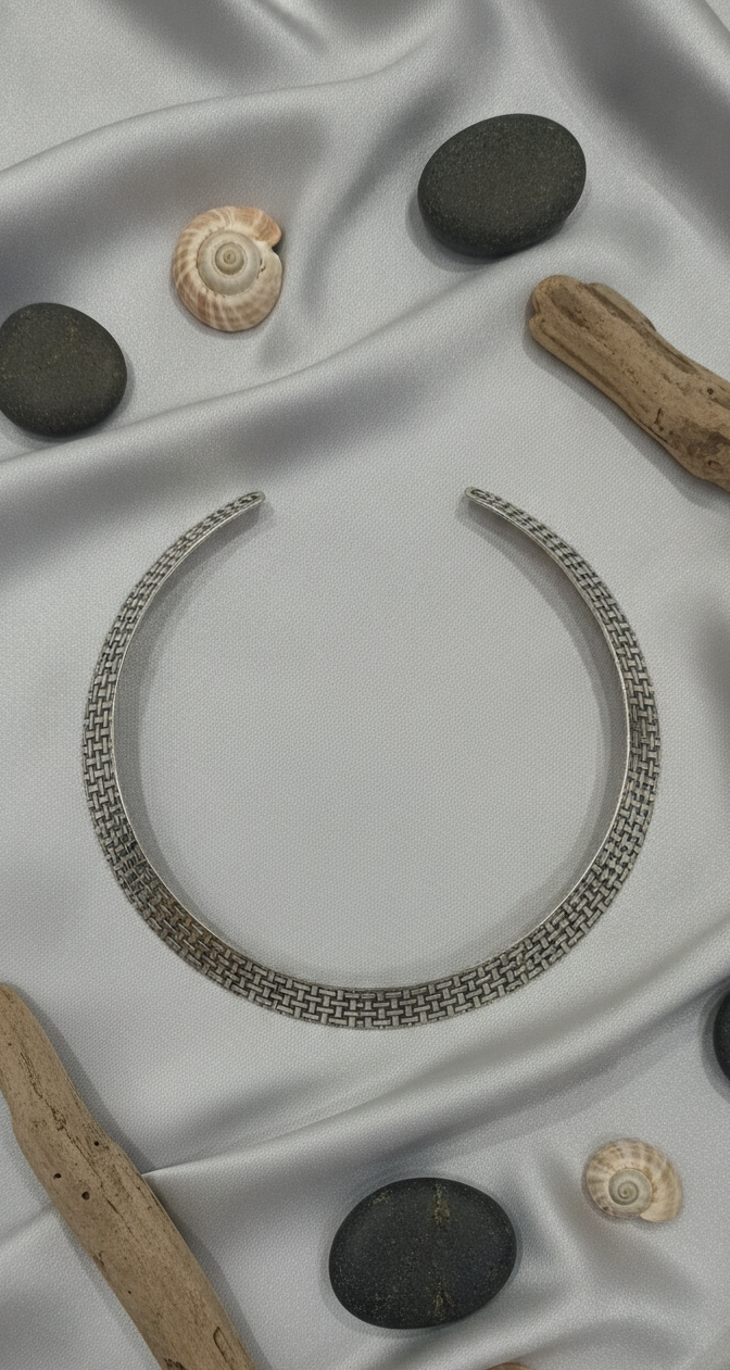 Woven Pattern Silver Choker Necklace