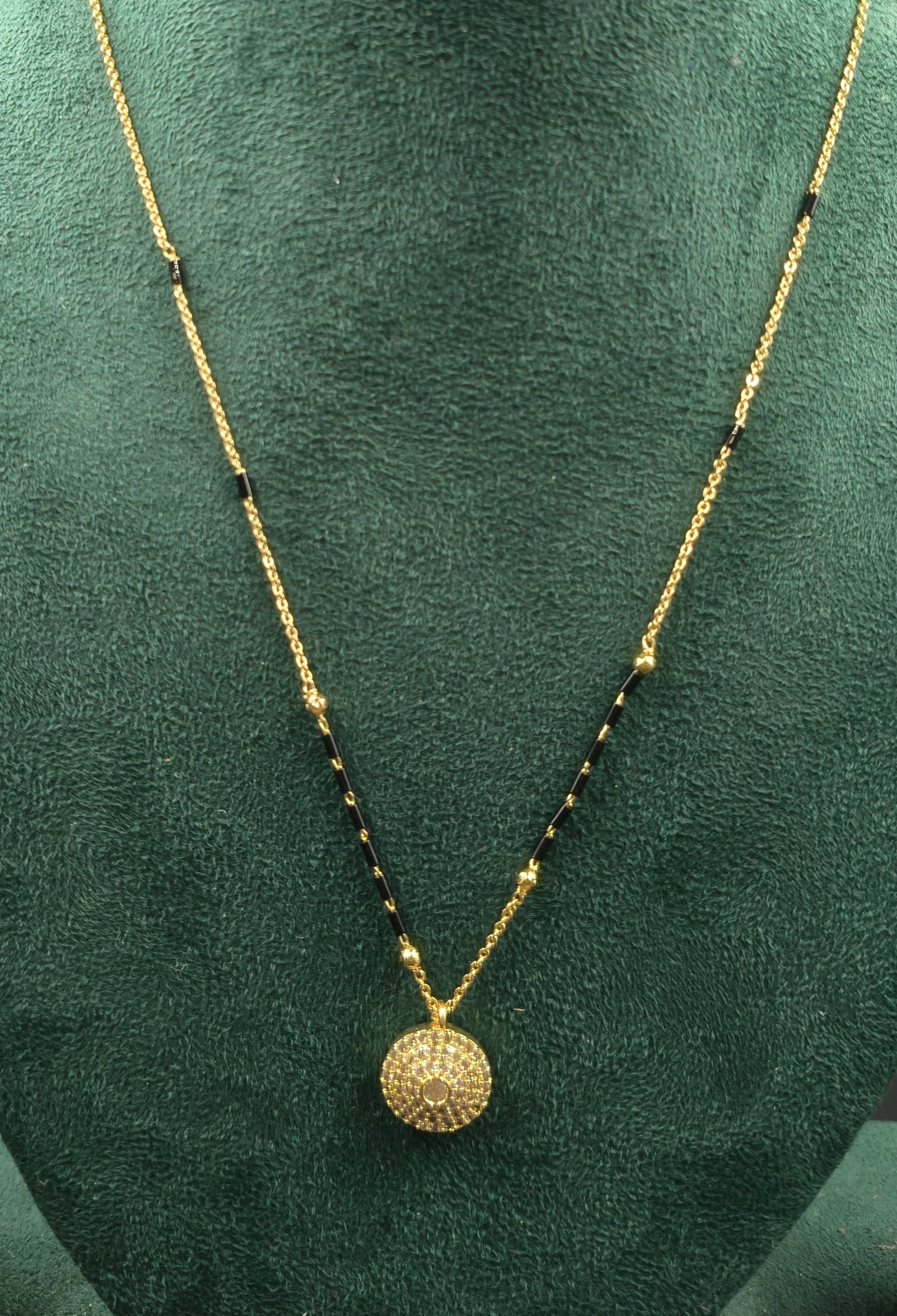 Glimmering Sphere Mangalsutra