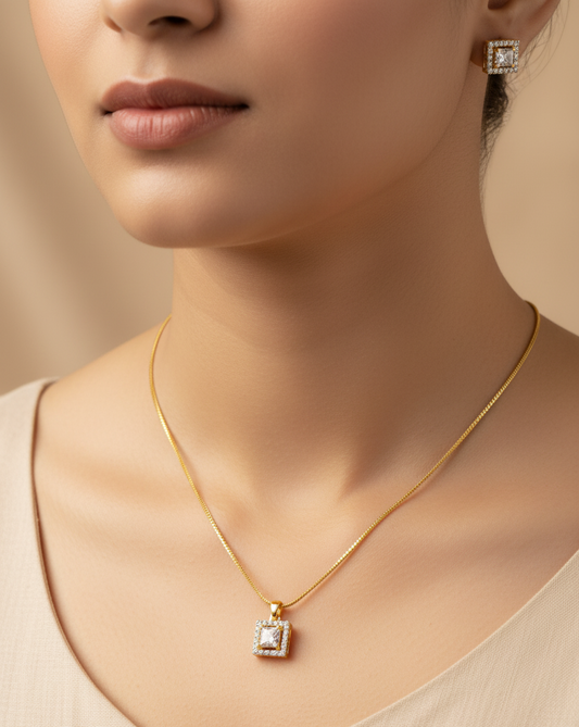Sparkling Square Pendant Set