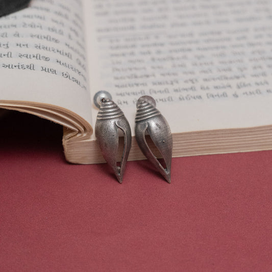 Oxidised Conch Shell Design Stud Earrings