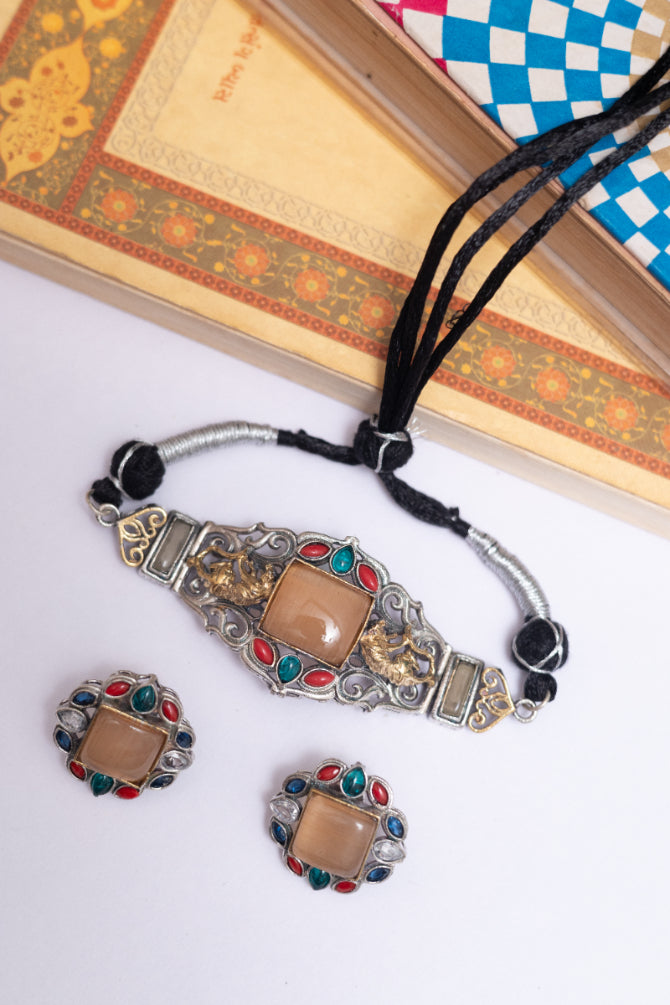 Regal Choker Necklace with Fiery Glass Stones