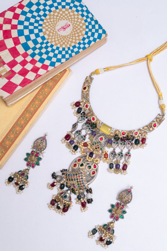 Emerald Grandeur Kundan & Pearl Statement Set