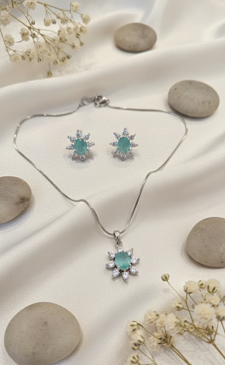 Aqua Bloom Diamond & Aquamarine Necklace Set