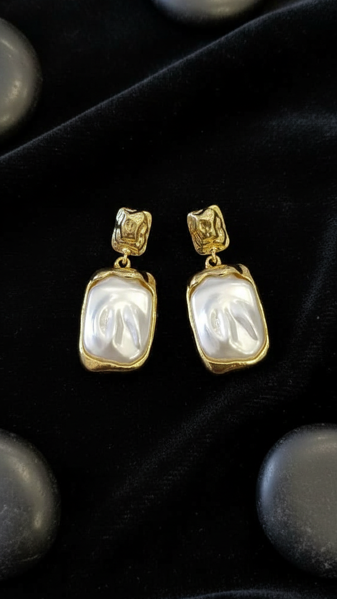 Baroque Pearl Drop Earrings