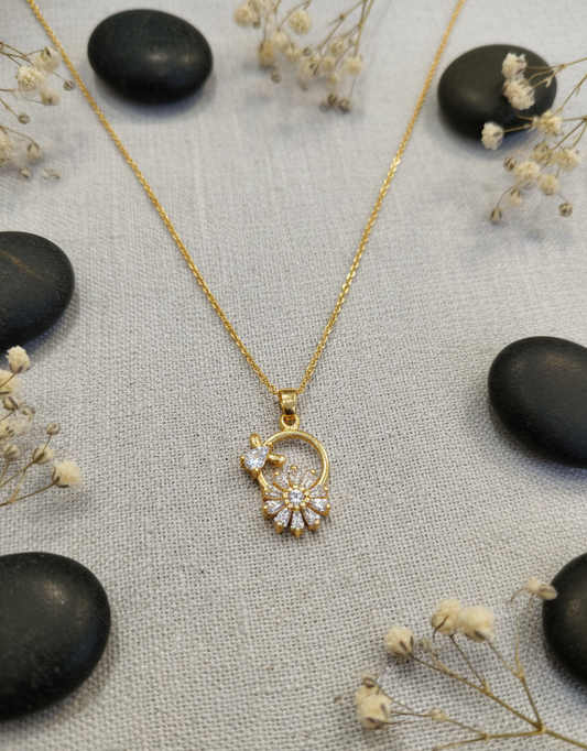 Dainty Floral Ring Pendant Necklace