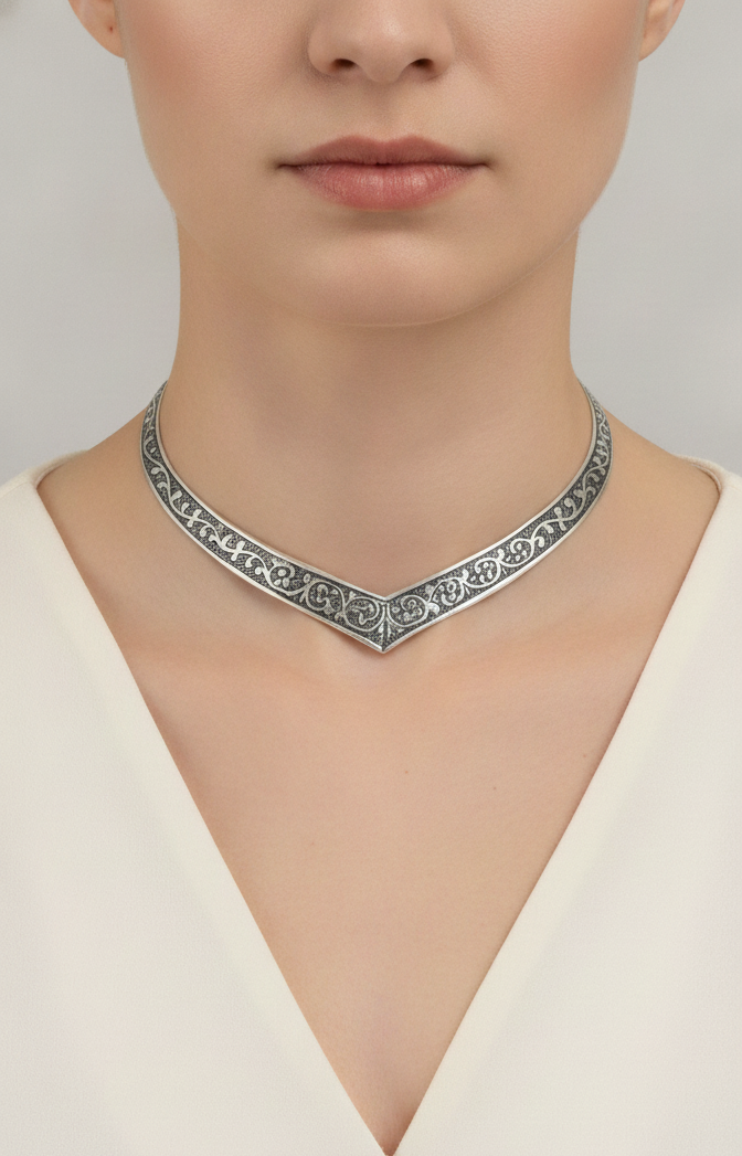 Embossed Silver V-Neck Choker Necklace