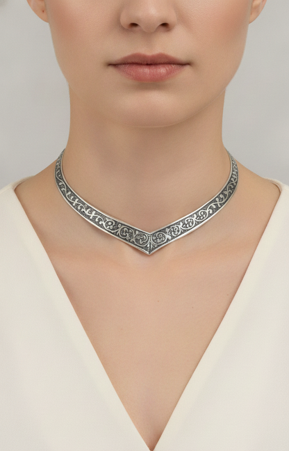 Embossed Silver V-Neck Choker Necklace