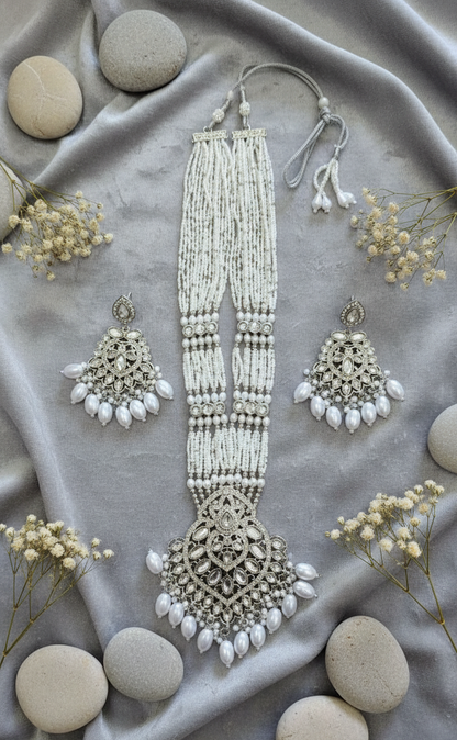 Silver Blossom Pearl & Kundan Grandeur Necklace Set