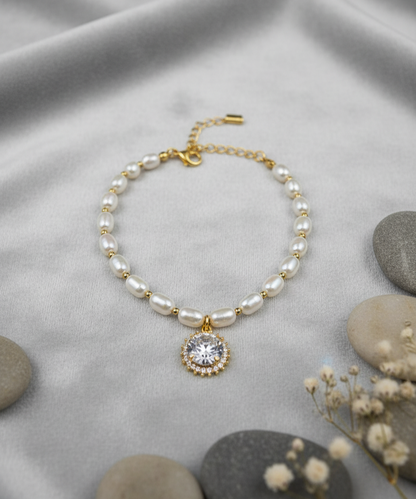 The Pearl Halo Adjustable Bracelet