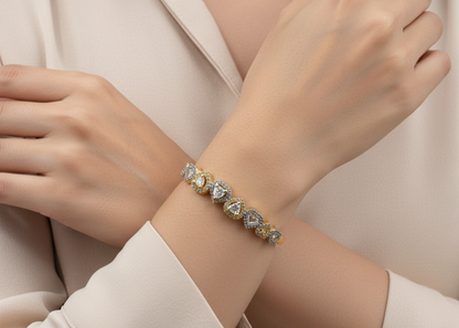 The Heart & Halo Openable Bracelet