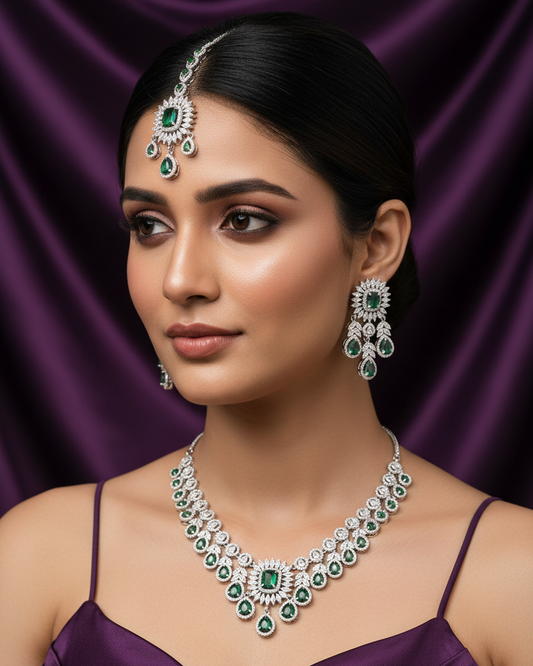 Regal Emerald Statement AD Stone Set