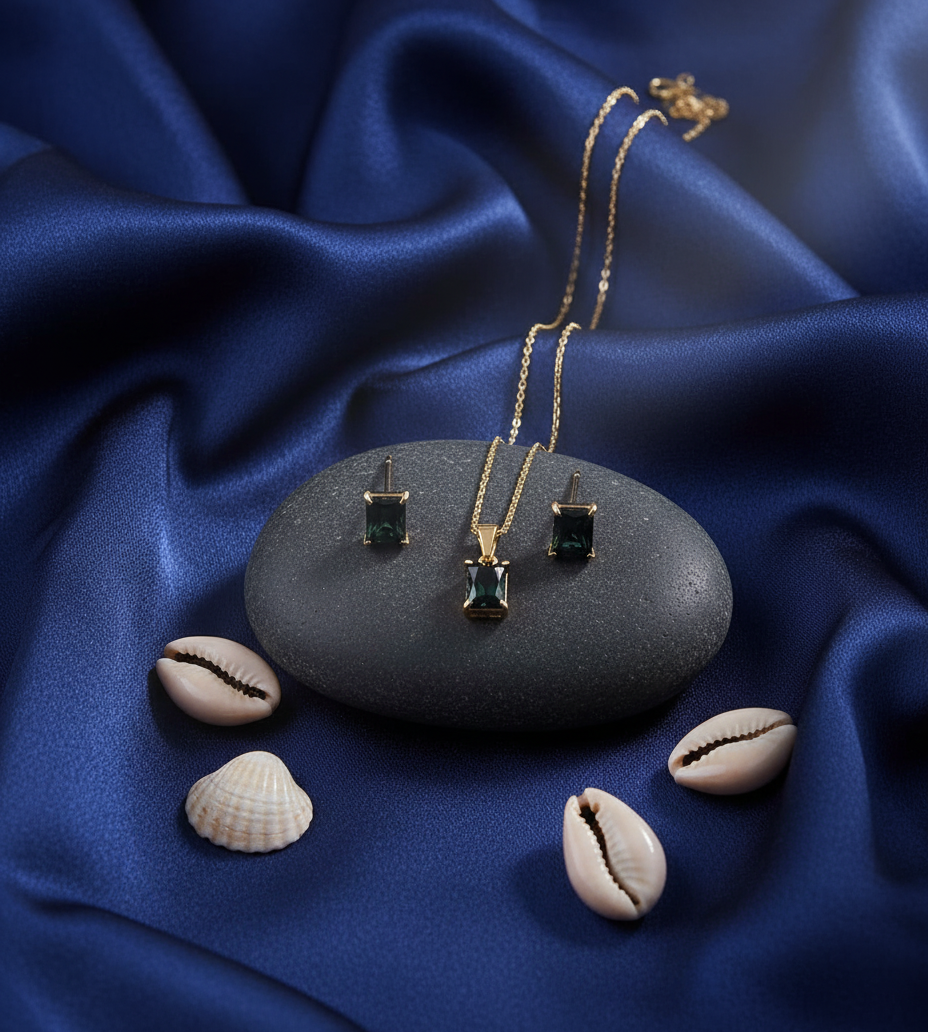 "Midnight Onyx" Emerald-Cut Gold Set