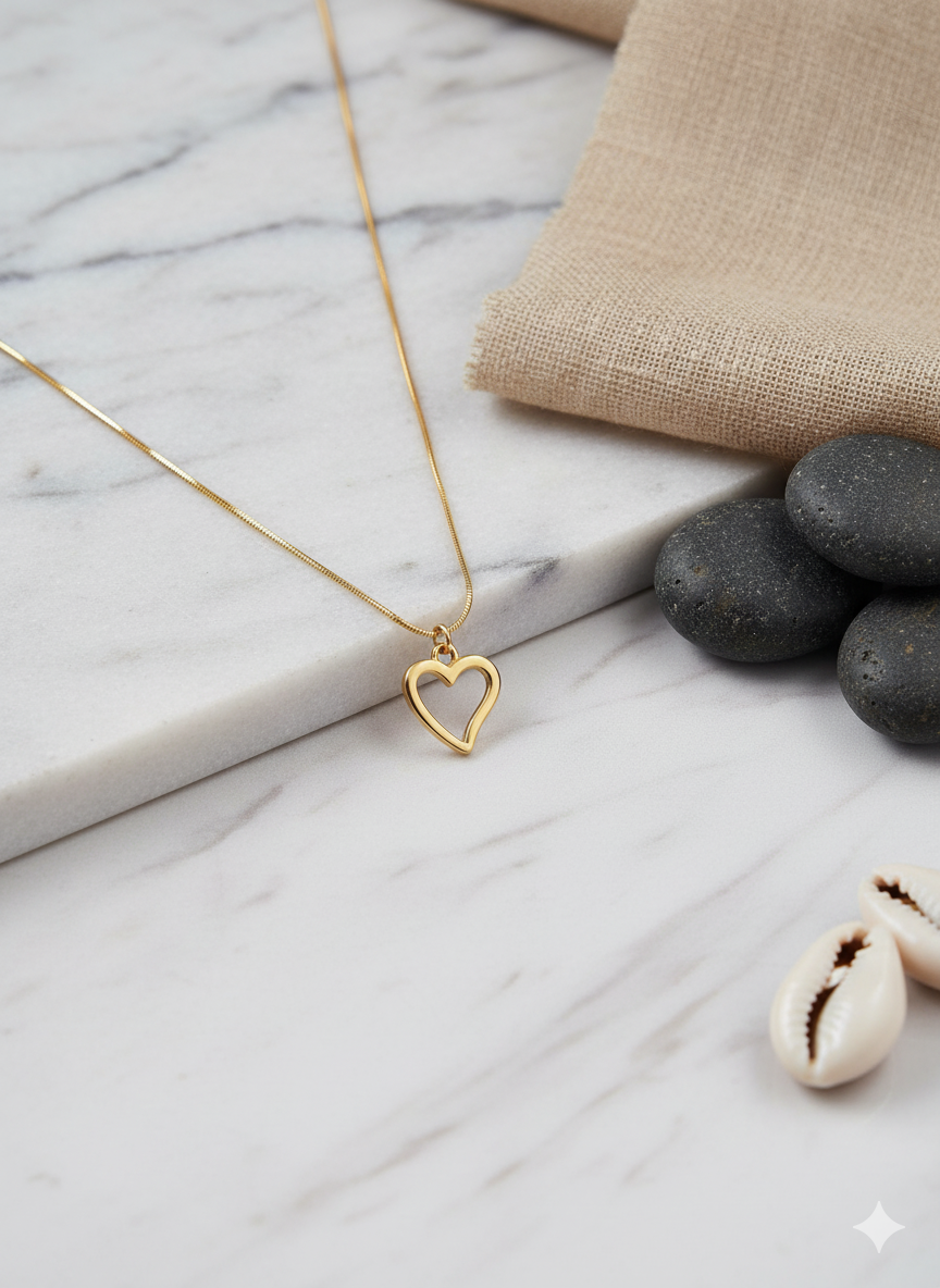 Minimalist Golden Heart Pendant Necklace
