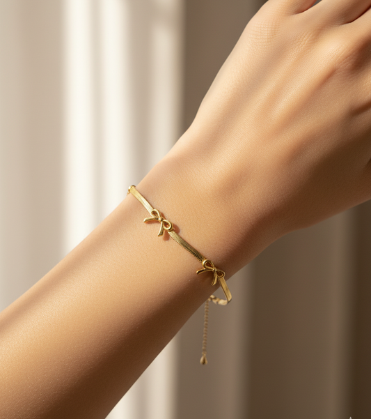 Dainty Bow Bracelet