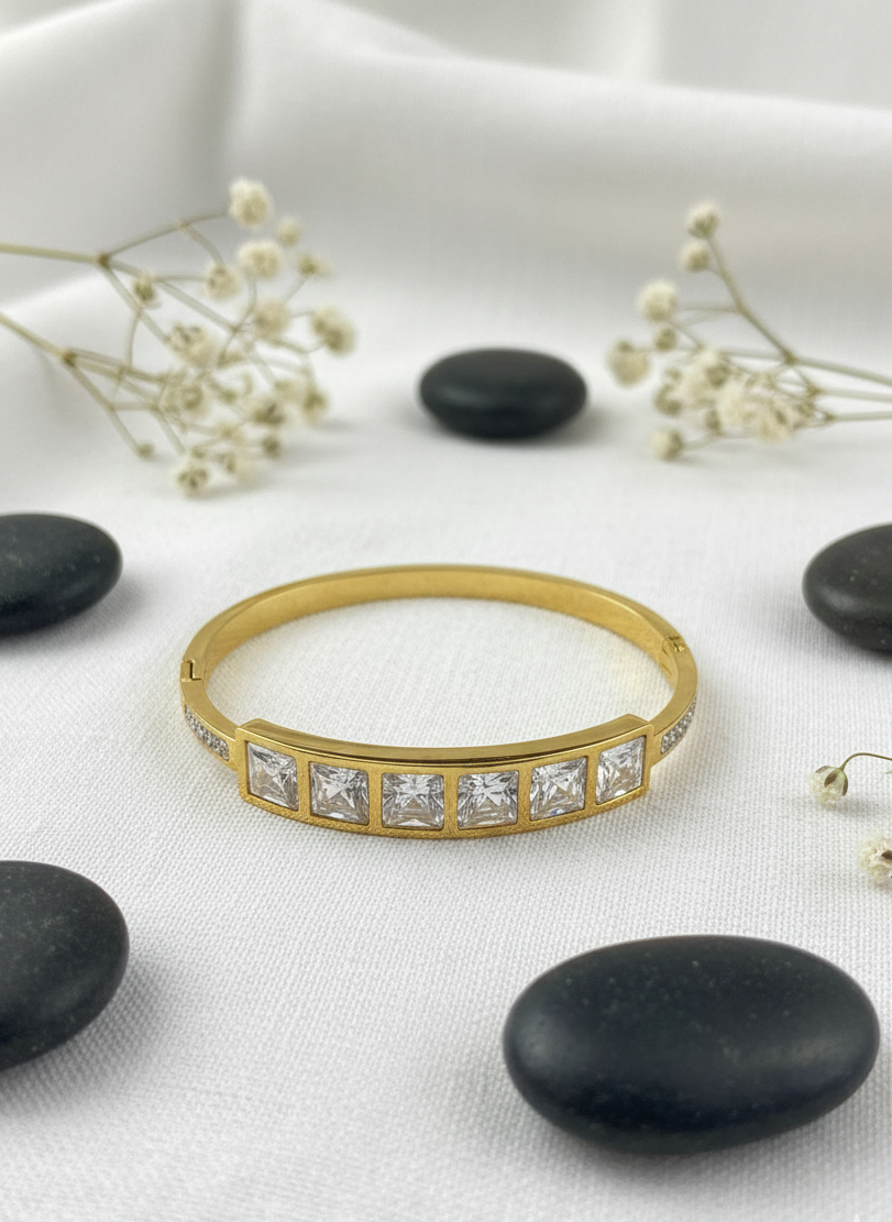 Glimmering Square Bracelet