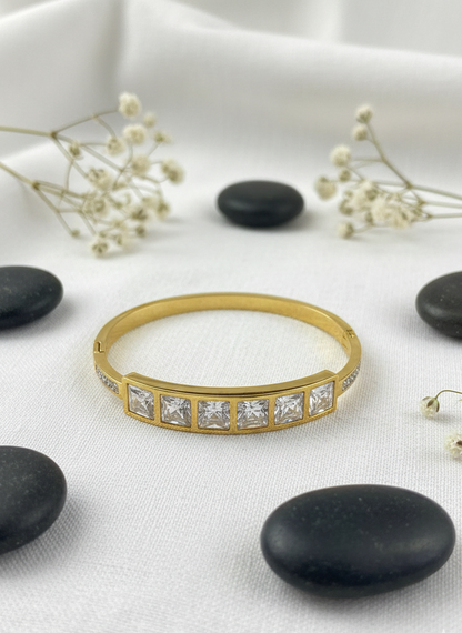Glimmering Square Bracelet