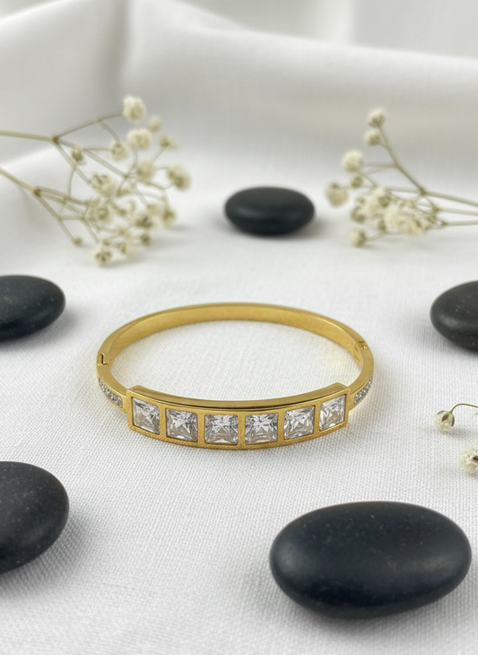 Glimmering Square Bracelet