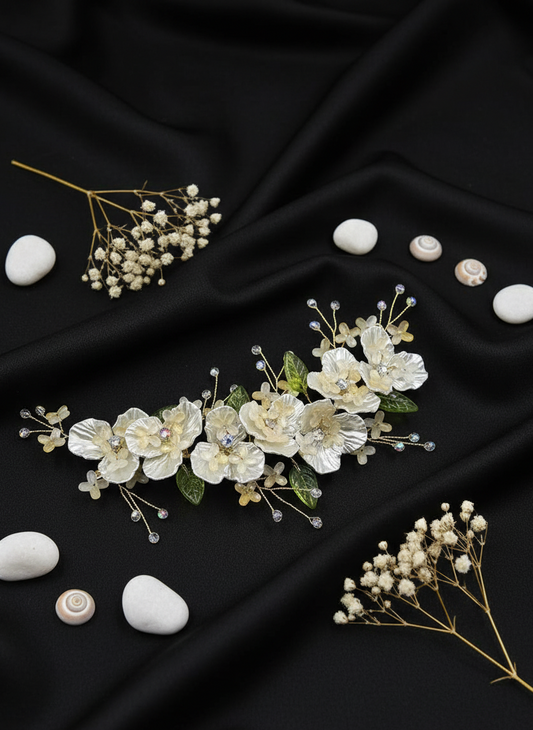"White Petal Garden" Crystal Vine Hair Clip