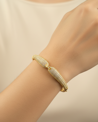 Radiant Crystal Halo Bracelet