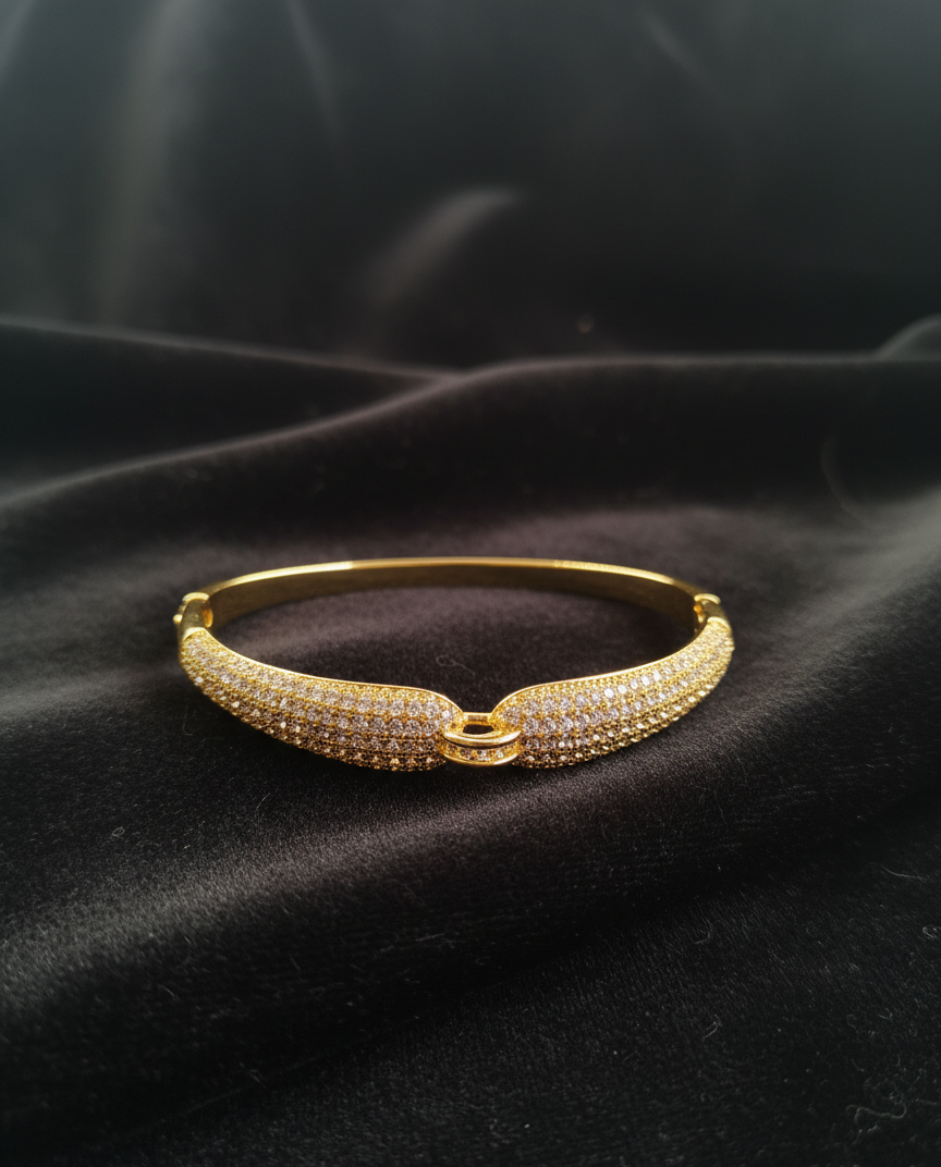 Radiant Crystal Halo Bracelet
