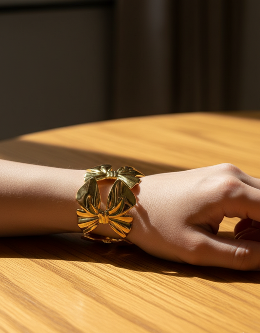 "Golden Bow Symphony" Bracelet