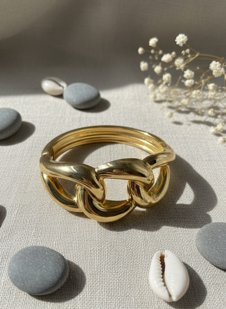 "Knotted Radiance" Bracelet