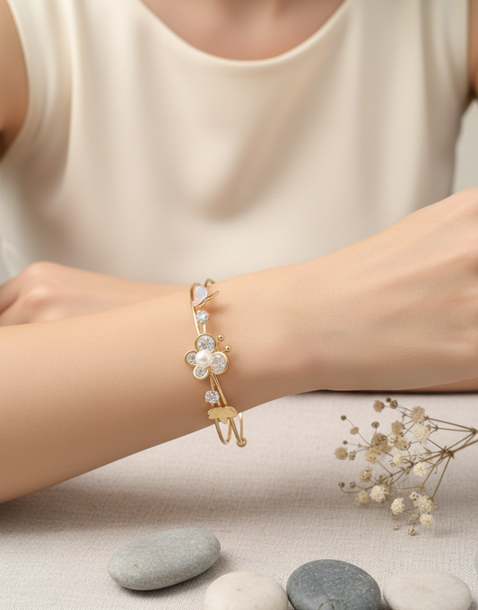 Flutter & Pearl Bracelet