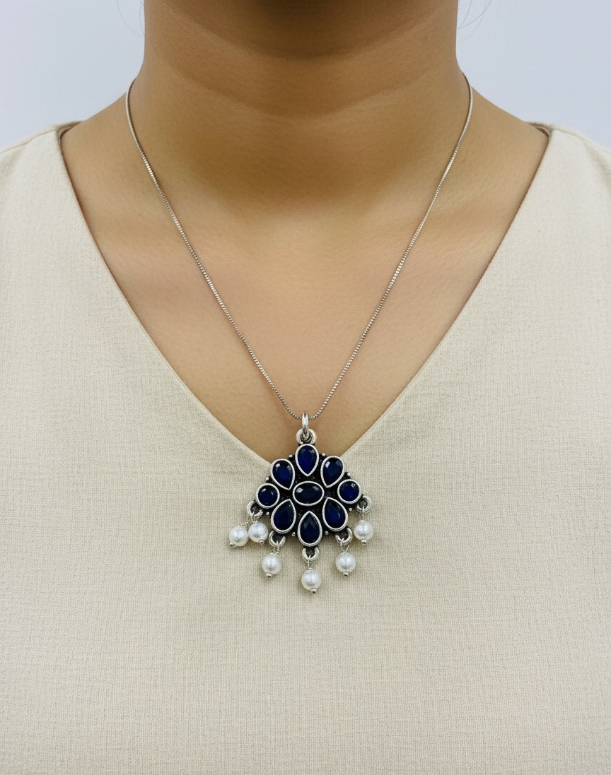 Emerald Bloom Silver Pendant Necklace